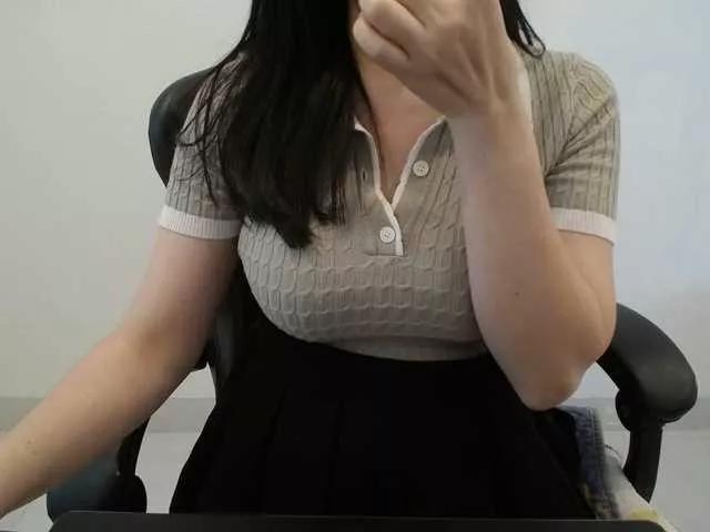 QueenHot92 on BongaCams 