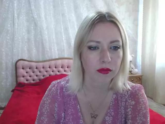 ReeseTerron on BongaCams 