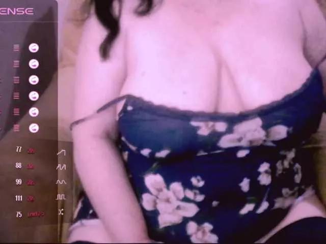 Offline reis245 on BongaCams