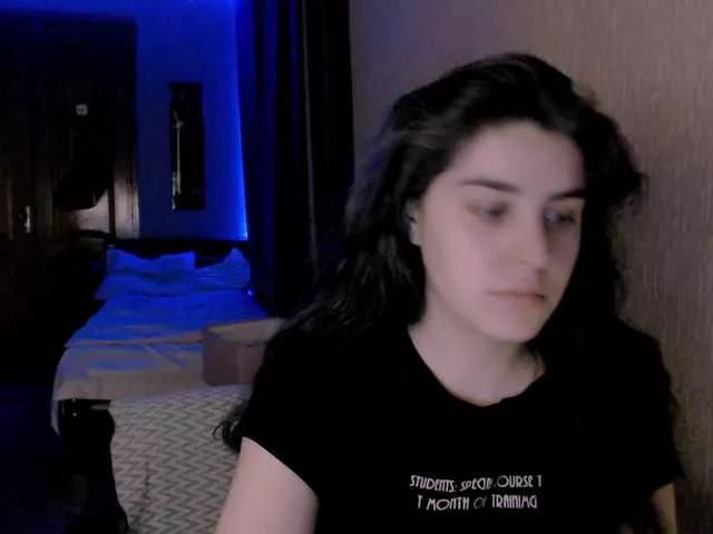 Offline Roselina on BongaCams