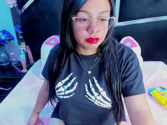 Freechat RossiVioleta on BongaCams