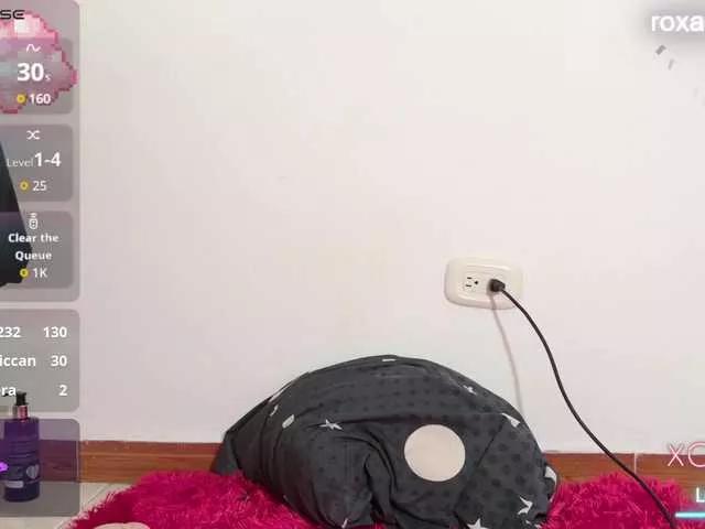 Freechat RoxaneEvans on BongaCams