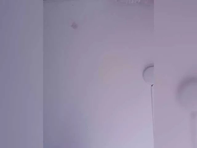 Roxxana-queen on BongaCams 