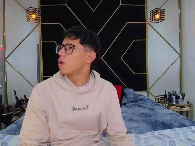 Watch 18 years old RyanPricee from BongaCams RyanPricee from BongaCams