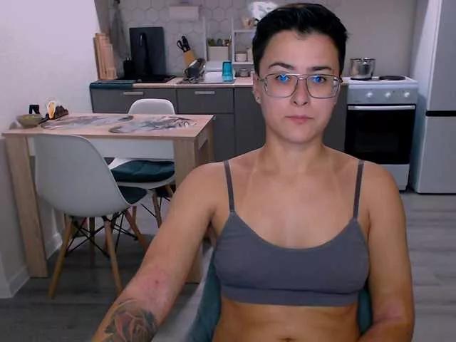 Sashanotfound on BongaCams 