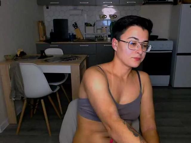 Sashanotfound on BongaCams 