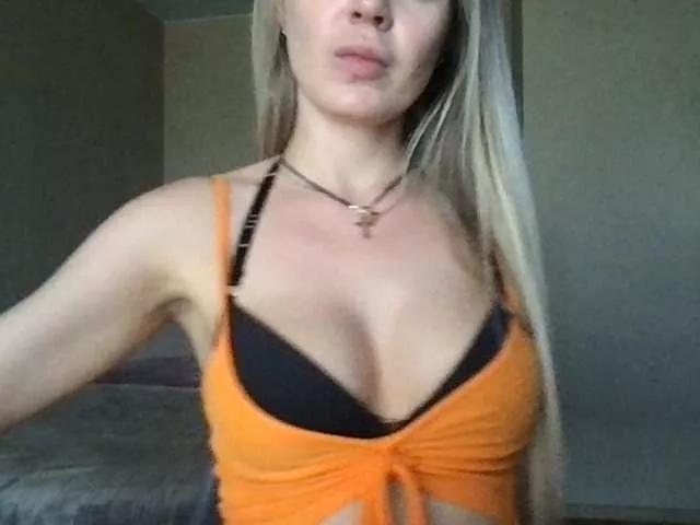 Offline Sexy-girl999 on BongaCams
