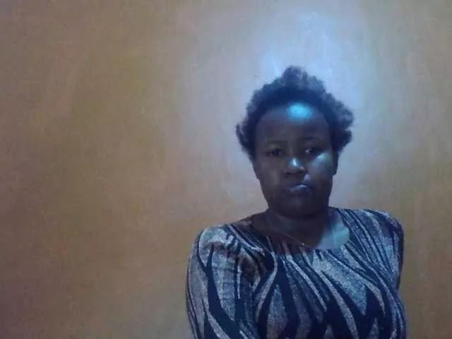 Admire cute stripper Sexyshee Sexyshee from BongaCams