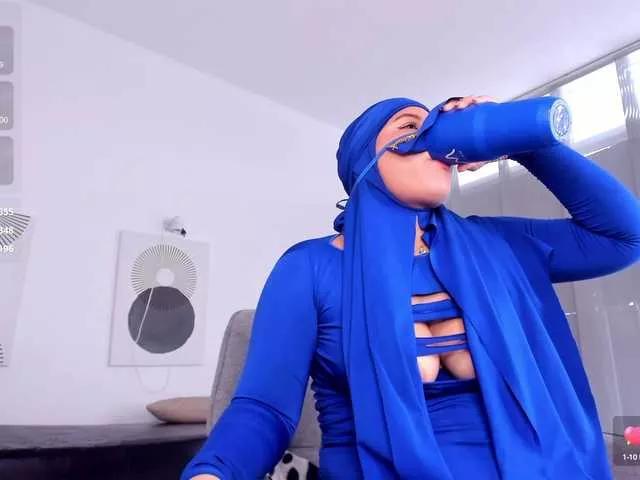 Offline shaza-khalan on BongaCams