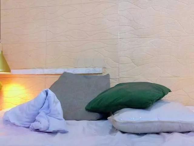 Offline Slim-chocobar18 on BongaCams