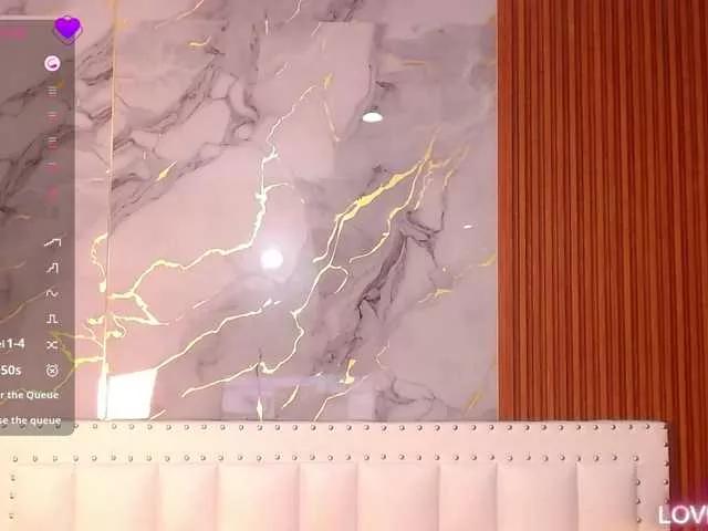 Offline slutlittlegir on BongaCams