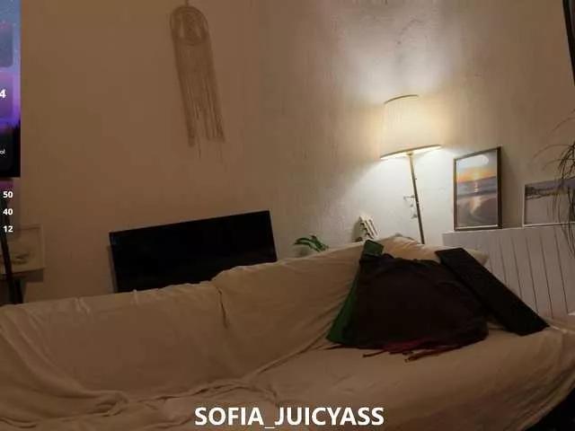 SofiaJuicyAss from BongaCams