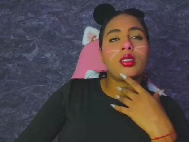 SophieSweetx on BongaCams 