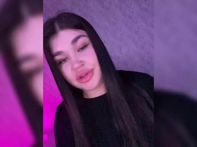 suchka-black- on BongaCams 