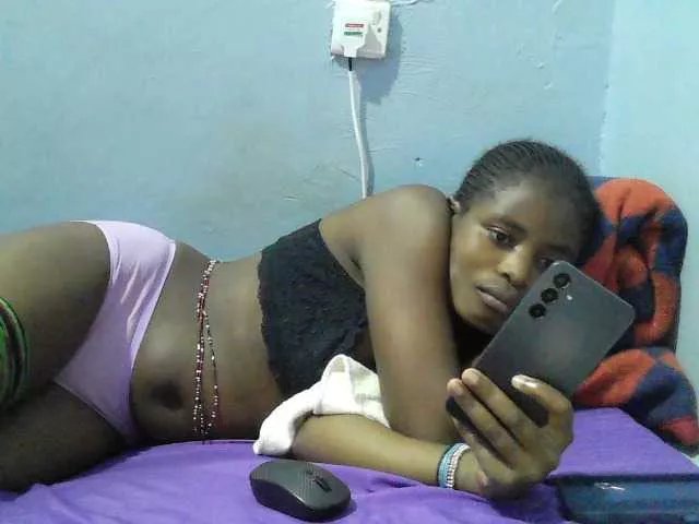 sweet-cherrie on BongaCams 