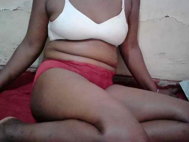 Sweet-Solyne on BongaCams 
