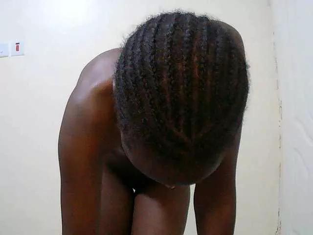 Offline SweetBellan on BongaCams