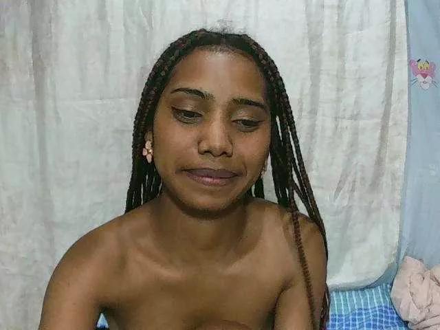 SweetElissa1 on BongaCams 