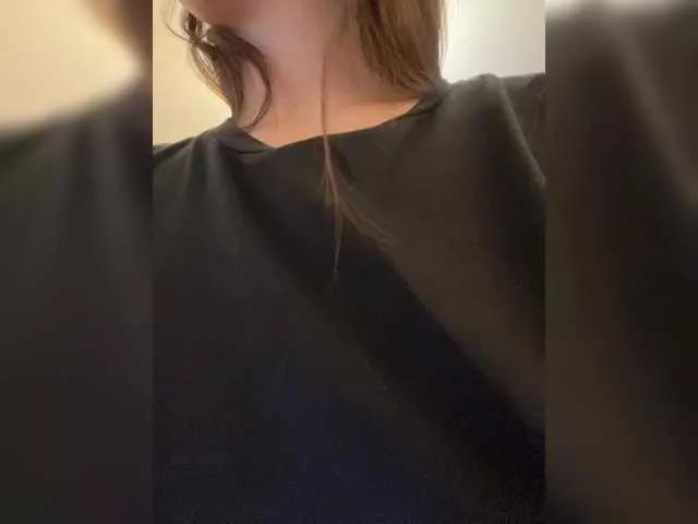 SweetEssmik on BongaCams 