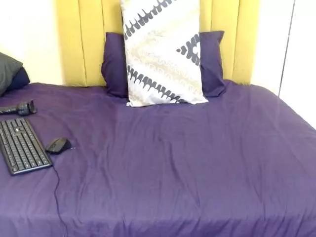 Offline Tallatoya on BongaCams