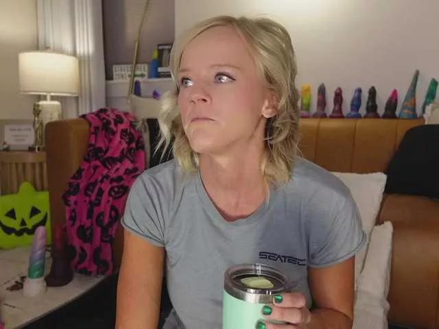 Freechat TaylorLove303 on BongaCams