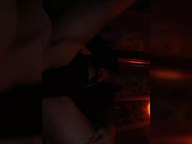 Offline Tigress28 on BongaCams