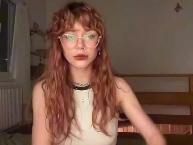 tiksie on BongaCams 
