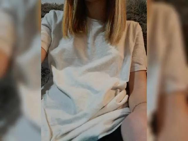 tina3711 on BongaCams 
