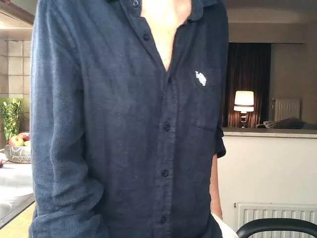 UllimOhi on BongaCams 