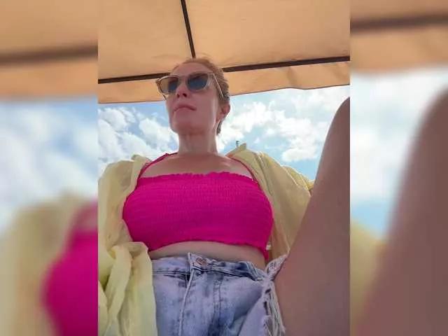 ValeryaGold on BongaCams