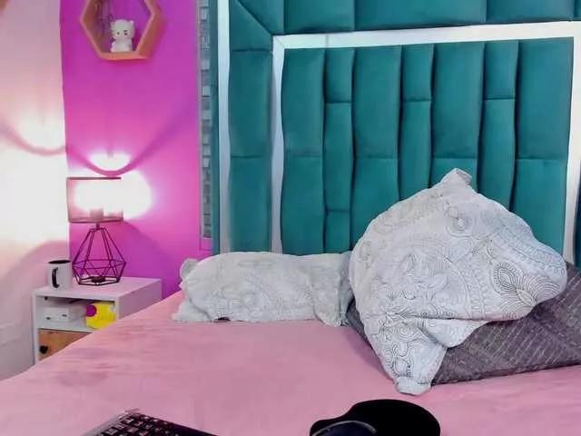 Offline VALERYANDERSON on BongaCams