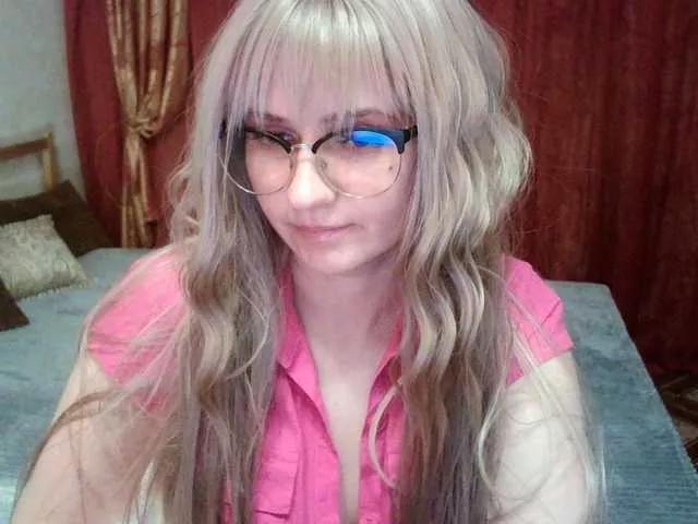 Vikki-Karp on BongaCams 