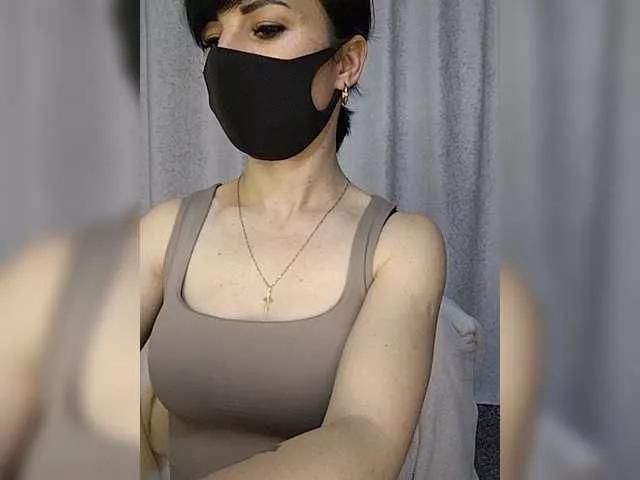 Viola-Kiss on BongaCams 