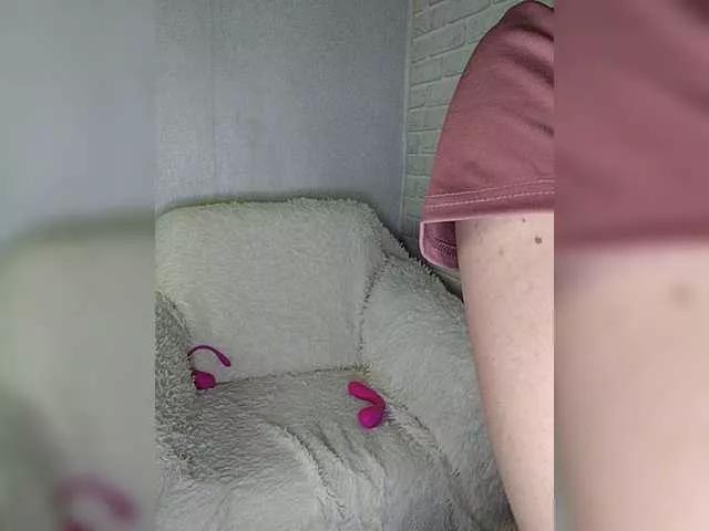 Viola-Kiss on BongaCams 