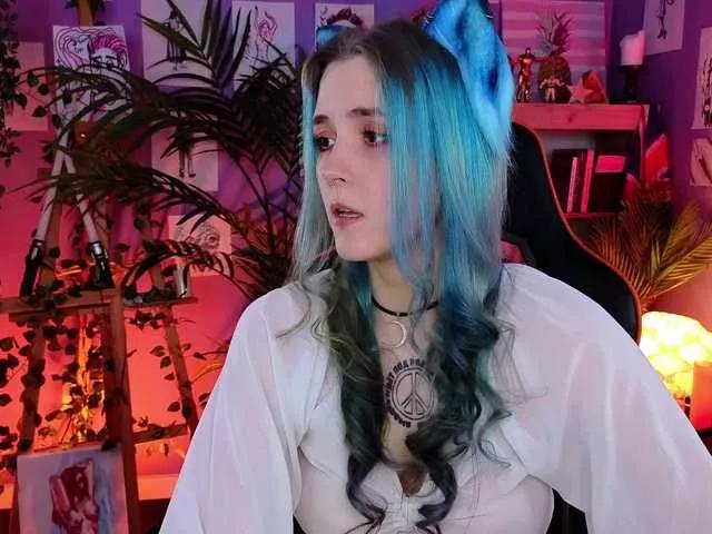 Violett-Melow on BongaCams 