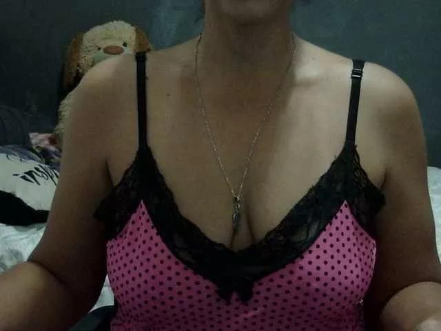 volupmilf on BongaCams 