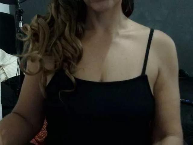 volupmilf on BongaCams 