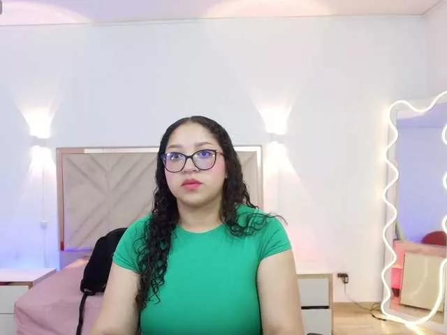 whitney-tay on BongaCams 