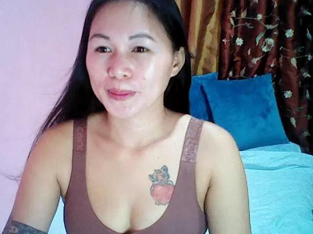 xxAsianLove143xx on BongaCams 