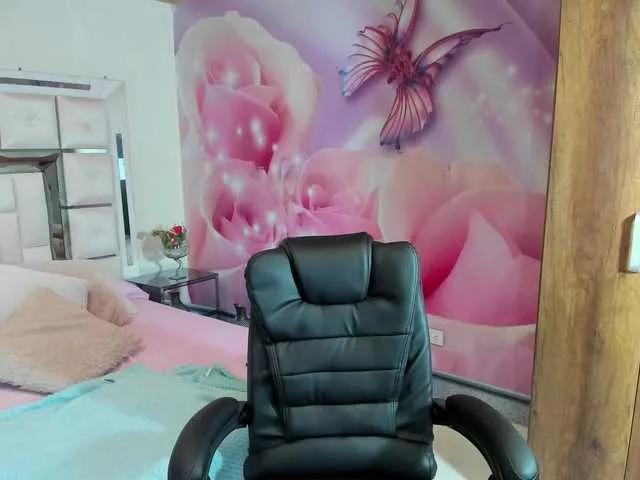 Freechat Yelena-mutiz on BongaCams