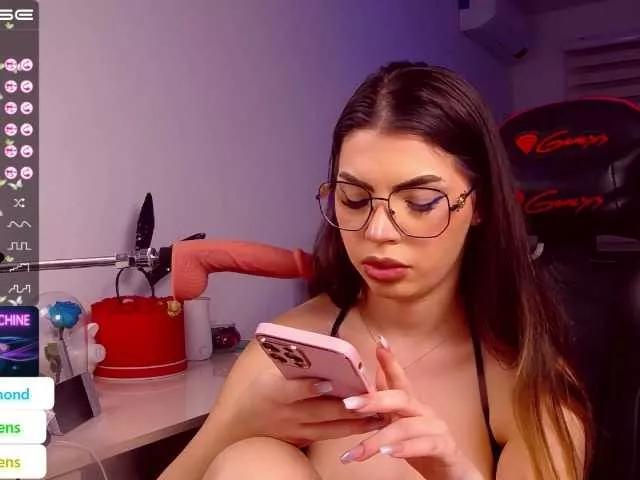 YssaDiamonds on BongaCams 