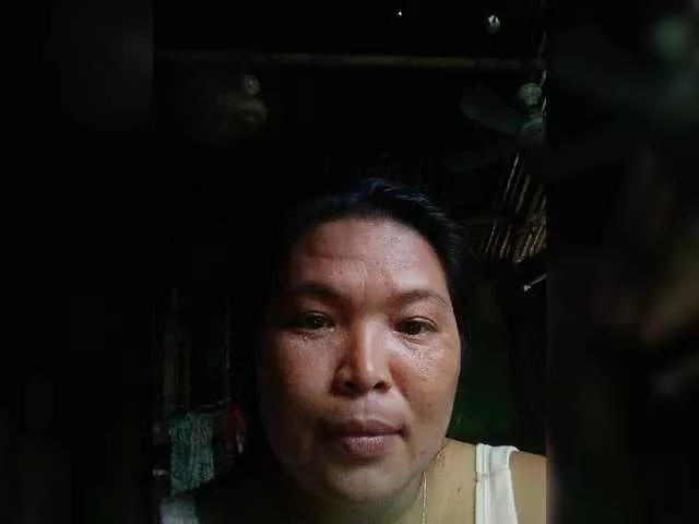 Yummypussy432 on BongaCams 