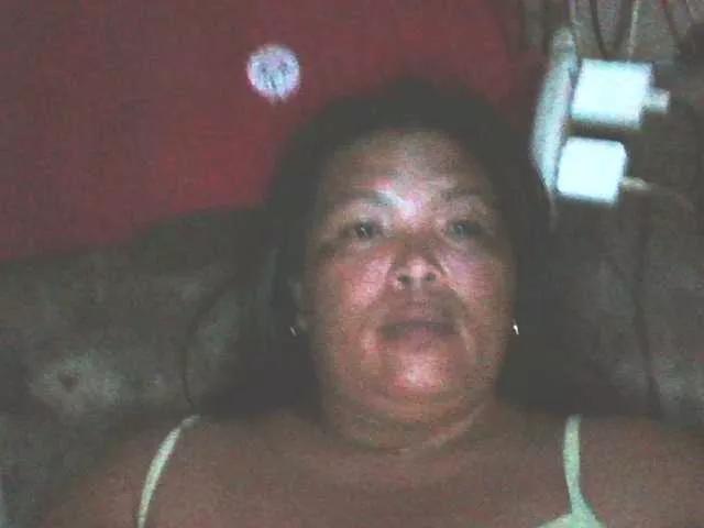 Yummypussy432 on BongaCams 