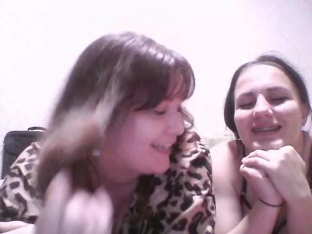 Watch hot stripper Yxoooeiy Yxoooeiy from BongaCams