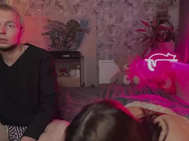 Explore 18 years old Z0mb1e from BongaCams Z0mb1e from BongaCams