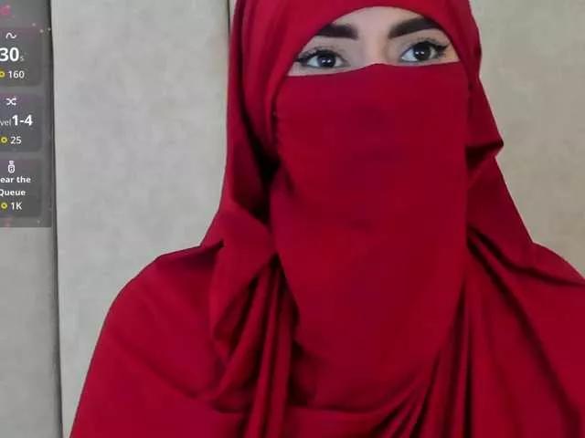 Offline zahiira on BongaCams