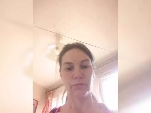 zvezda2511 on BongaCams 