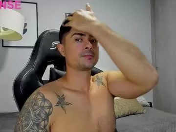 adam_clarke on Chaturbate 