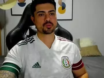 adam_clarke on Chaturbate 