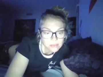 Freechat aliceliddell710 on Chaturbate